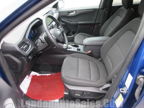 Used 2023 Ford Escape Active w/ Tech Pack #2 image 12