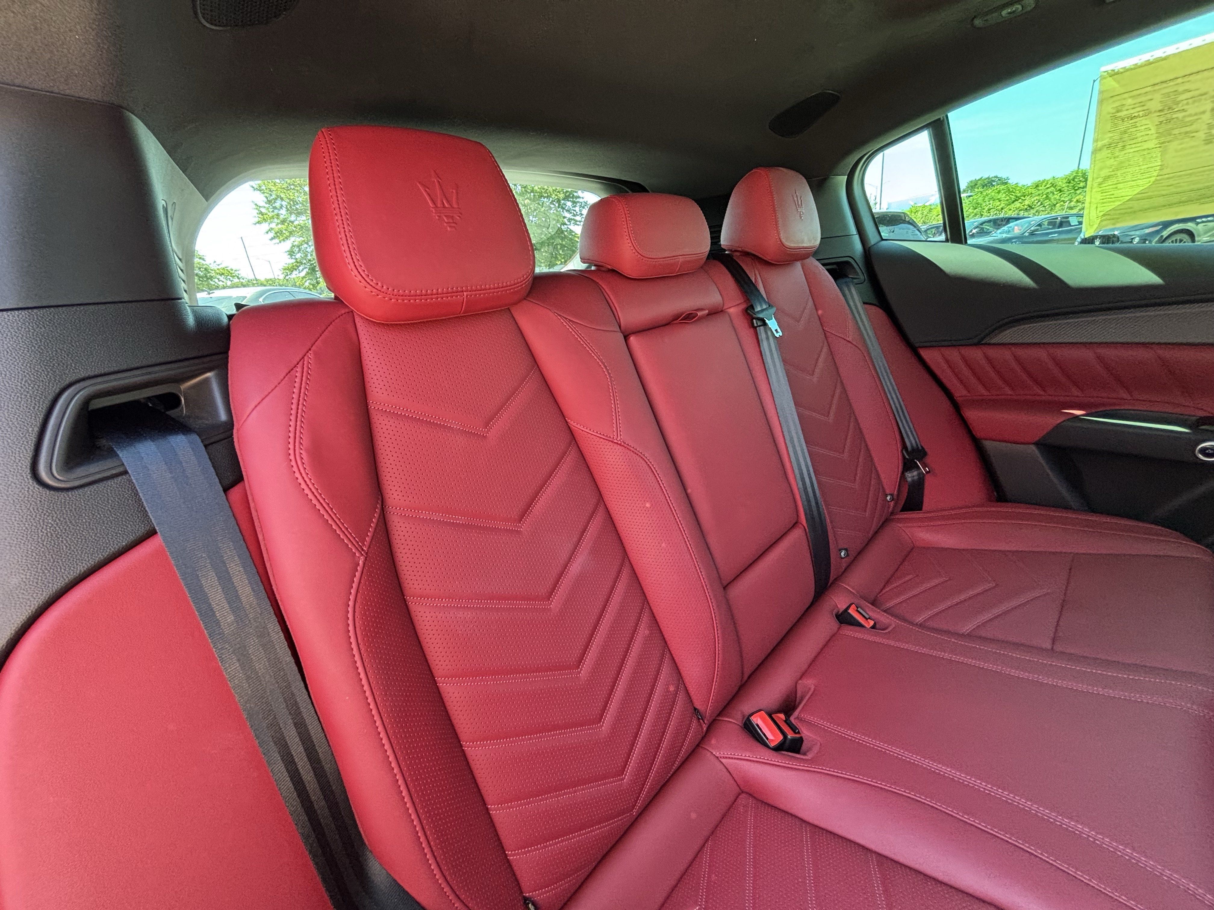Used 2023 Maserati Grecale Folgore AWD/4WD image 46