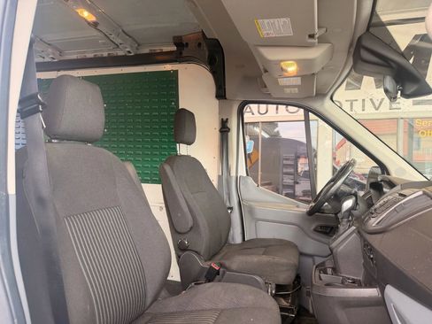 Used 2015 Ford Transit 250 148 Medium Roof image 7