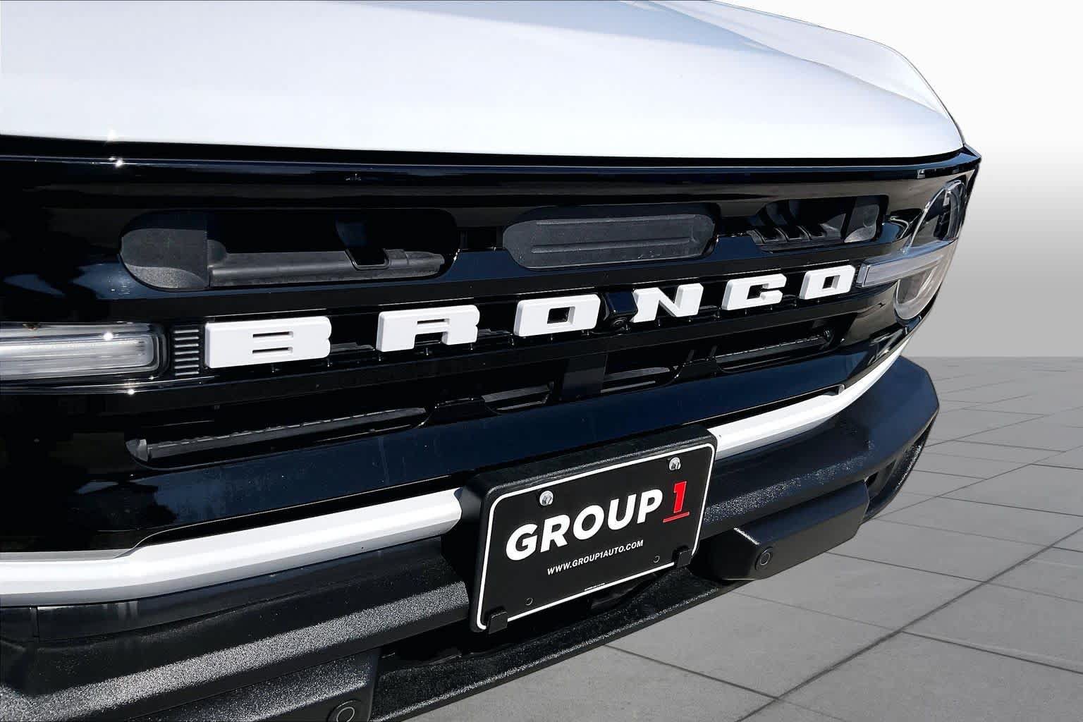 Used 2025 Ford Bronco Outer Banks AWD/4WD image 27