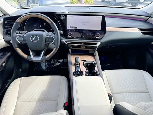 Used 2025 Lexus RX 350 Premium Plus image 25