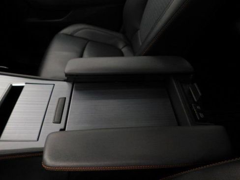 Used 2021 Toyota Sienna XSE w/ XSE Plus Package image 35