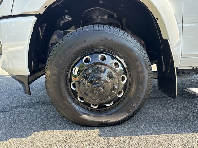 Certified 2024 RAM 3500 Limited w/ Night Edition AWD/4WD image 13