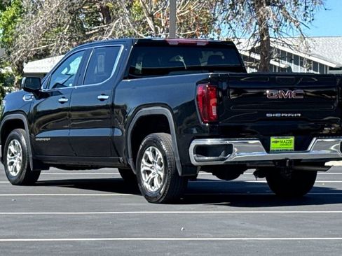 Used 2025 GMC Sierra 1500 SLT RWD image 3