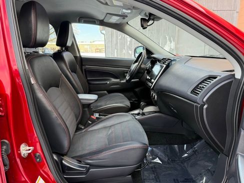 Used 2022 Mitsubishi Outlander Sport SE image 17