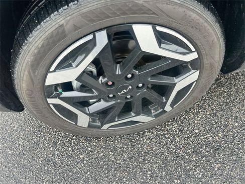 Used 2024 Kia Seltos SX image 14