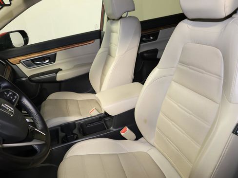 Used 2018 Honda CR-V Touring image 26