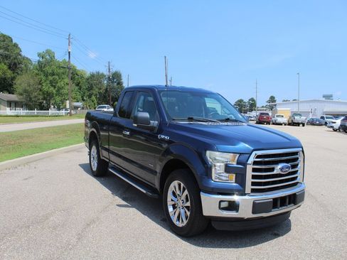 Used 2016 Ford F150 XLT w/ Equipment Group 302A Luxury RWD image 3
