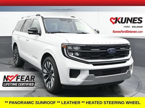 Used 2025 Ford Expedition Platinum w/ Driver's Package AWD/4WD image 1