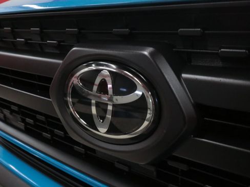 Used 2021 Toyota RAV4 Adventure image 39