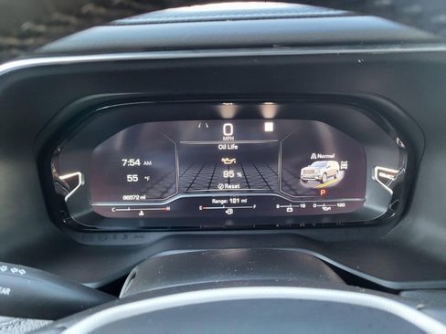 Used 2022 GMC Yukon XL Denali AWD/4WD image 23