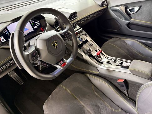Used 2018 Lamborghini Huracan LP 580-2 RWD image 22