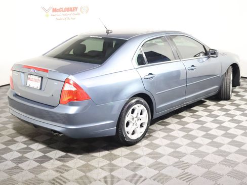 Used 2011 Ford Fusion SE FWD image 4