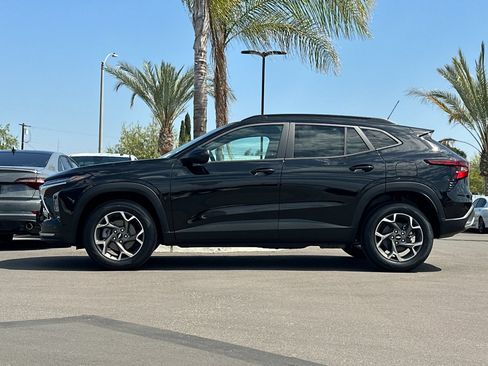 New 2026 Chevrolet Trax LT FWD image 7