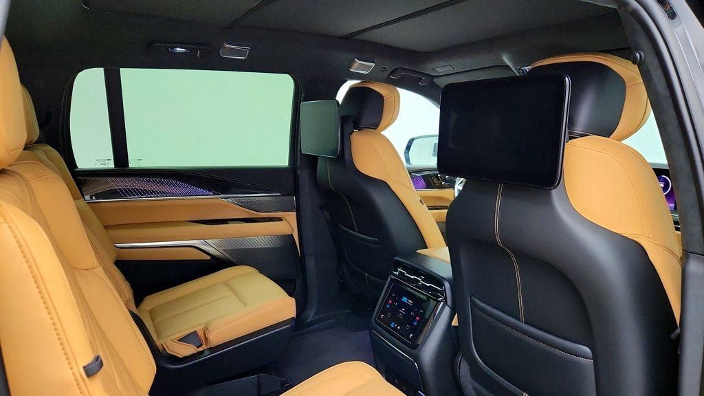 Used 2025 Cadillac Escalade IQ Sport 2 AWD/4WD image 28