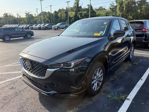 Used 2025 MAZDA CX-5 AWD 2.5 S w/ Preferred Package image 3