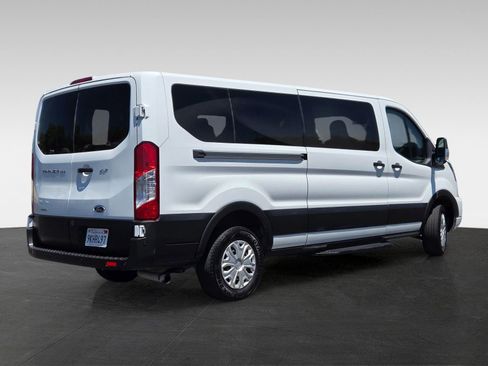 Used 2023 Ford Transit 350 XLT RWD image 4
