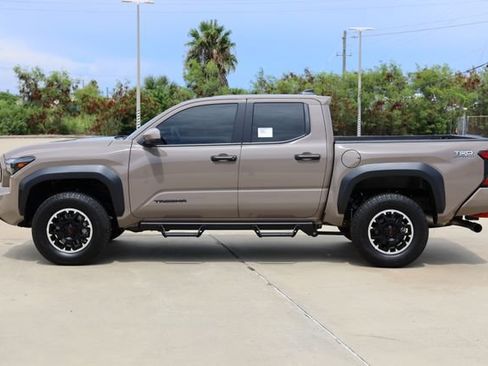 New 2026 Toyota Tacoma TRD Off-Road AWD/4WD image 5