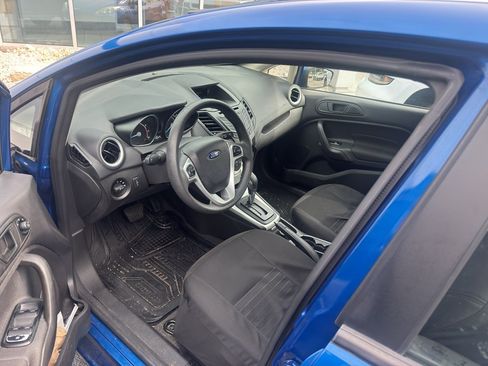Used 2019 Ford Fiesta SE FWD image 5