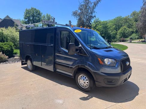 Used 2023 Ford Transit 350 DRW RWD image 8