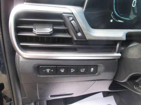 Used 2025 Kia Telluride EX X-Line AWD/4WD image 30