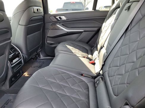 Certified 2024 BMW X7 xDrive40i image 14