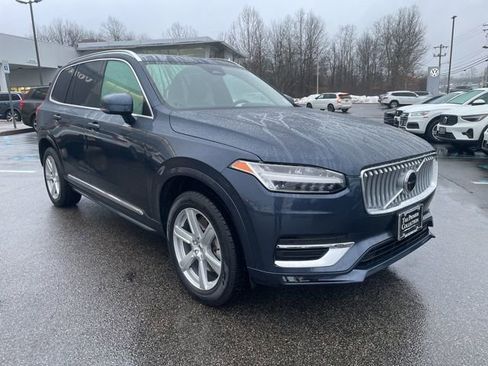Certified 2024 Volvo XC90 B5 Core image 5