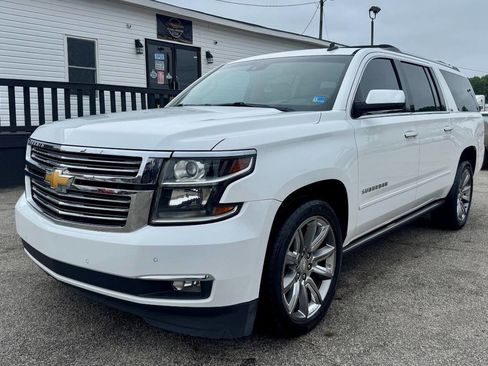 Used 2015 Chevrolet Suburban LTZ RWD image 1