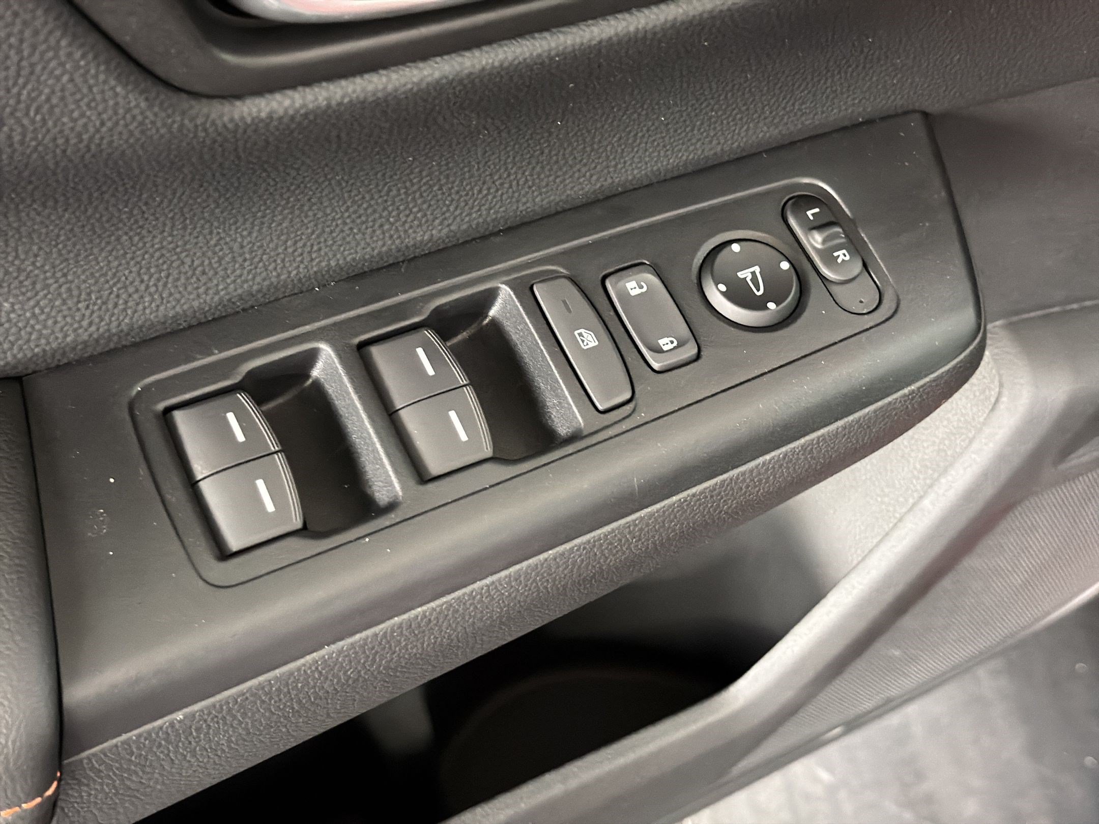 New 2027 Honda CR-V Sport-L image 25