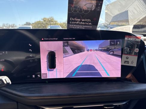 New 2025 Audi Q5 Prestige image 21