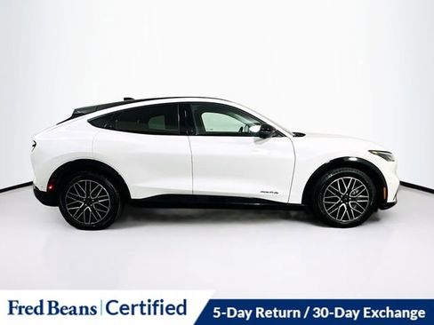 Used 2024 Ford Mustang Mach-E Premium image 9