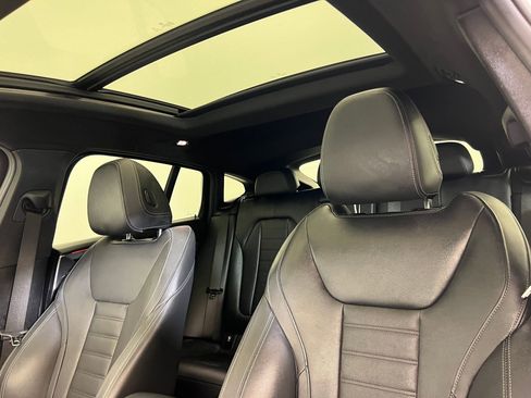 Used 2021 BMW X4 xDrive30i image 23