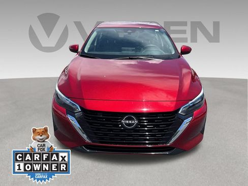 Used 2025 Nissan Sentra SV FWD image 2