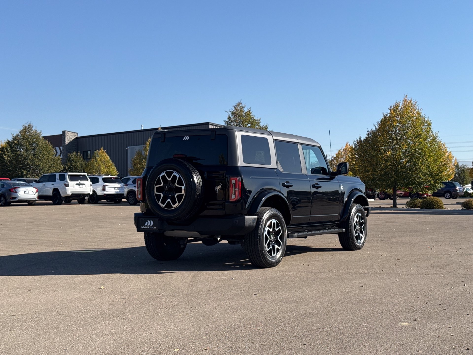 Used 2022 Ford Bronco Outer Banks AWD/4WD image 11