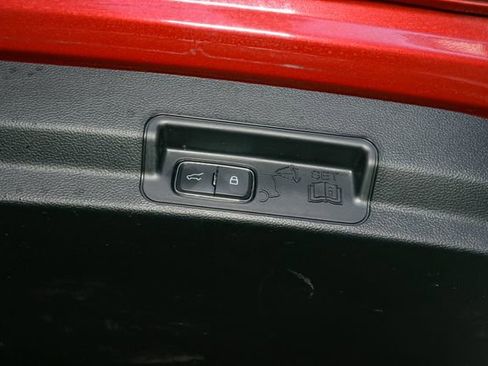 Used 2024 Ford Explorer XLT w/ Equipment Group 202A image 12