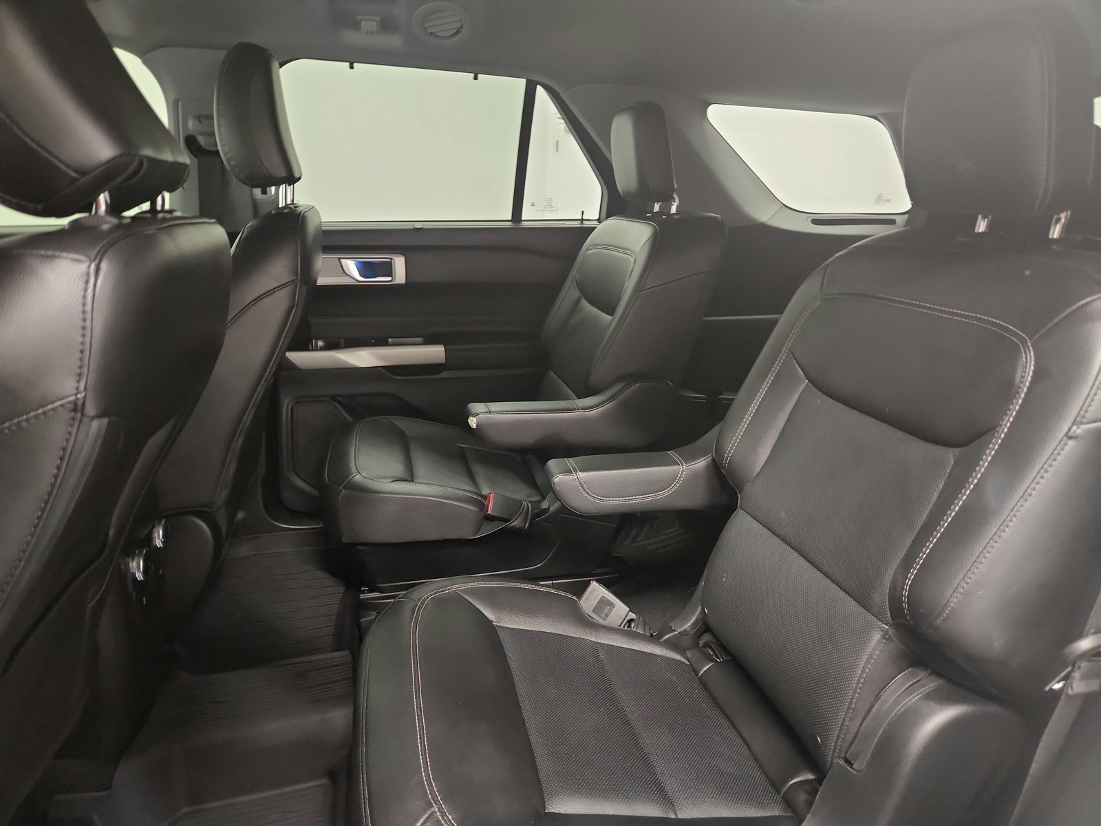 Used 2023 Ford Explorer Limited RWD image 22