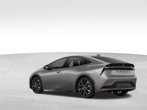 New 2026 Toyota Prius Plug-In Hybrid image 6
