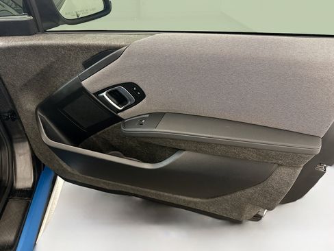 Used 2021 BMW i3 image 33