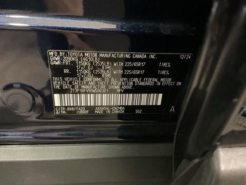 Used 2025 Toyota RAV4 XLE image 22