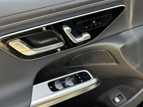 New 2026 Mercedes-Benz E 350 4MATIC Sedan image 15