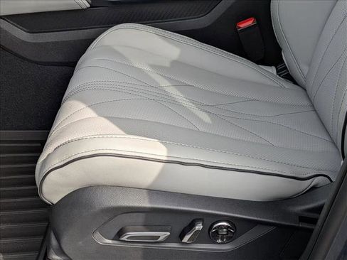 New 2026 Acura MDX w/Advance Package image 4