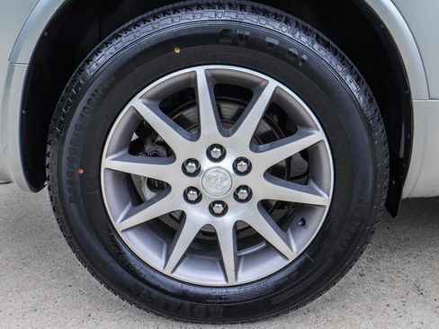 Used 2015 Buick Enclave Leather AWD/4WD image 21