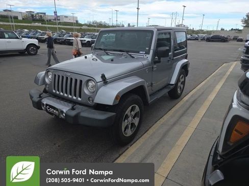 Used 2017 Jeep Wrangler Sahara w/ Connectivity Group image 3