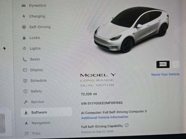 Used 2021 Tesla Model Y Long Range AWD/4WD image 16