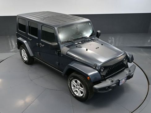 Used 2008 Jeep Wrangler Unlimited Sahara image 45