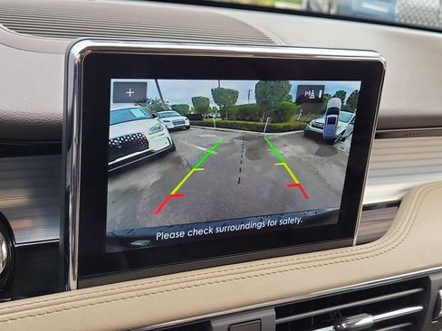 Certified 2022 Lincoln Corsair FWD w/ Equipment Group 101A image 20