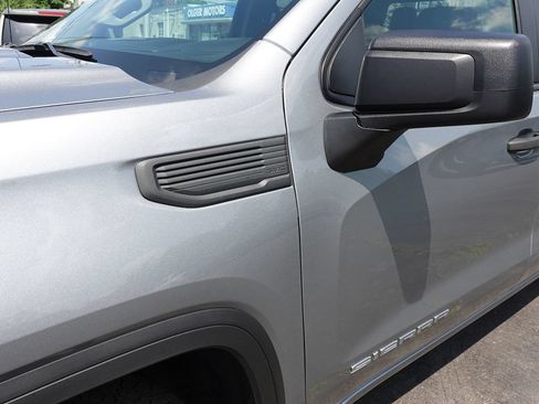 Used 2024 GMC Sierra 1500 Pro w/ Graphite Edition AWD/4WD image 7