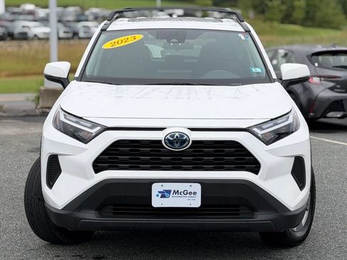 Used 2023 Toyota RAV4 XLE w/ Convenience Package AWD/4WD image 2
