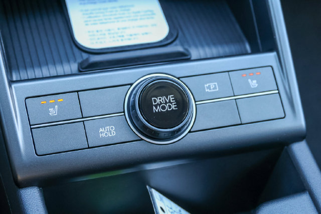New 2027 Hyundai Kona SEL Premium FWD image 17