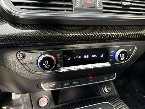 Used 2018 Audi SQ5 Prestige AWD/4WD image 8